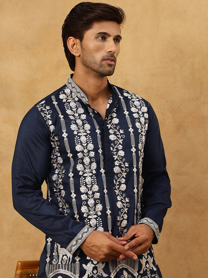 Men Silk Blend Embroidered Kurta Pyjama