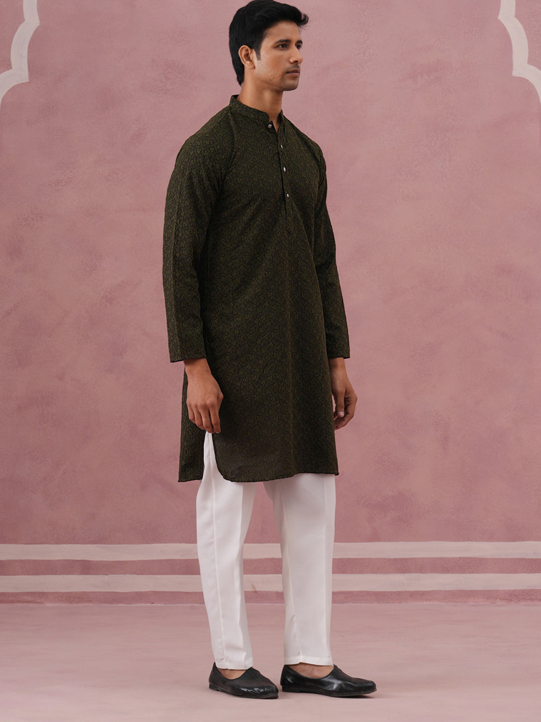 Traditional Cotton Blend Embroidered Kurta Pyjama