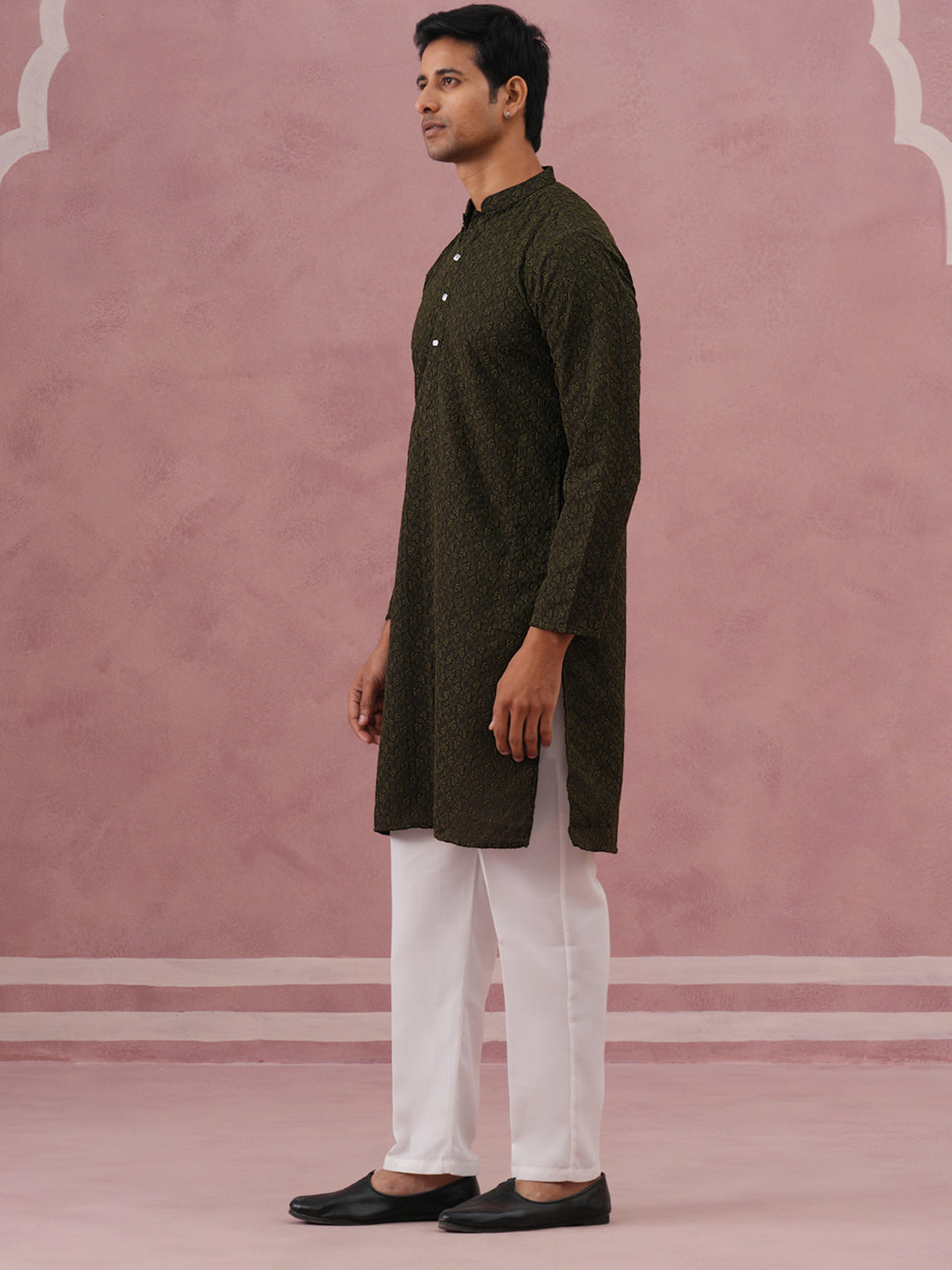 Traditional Cotton Blend Embroidered Kurta Pyjama