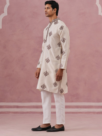 Silk Blend Black Kurta Pyjama Set For Men