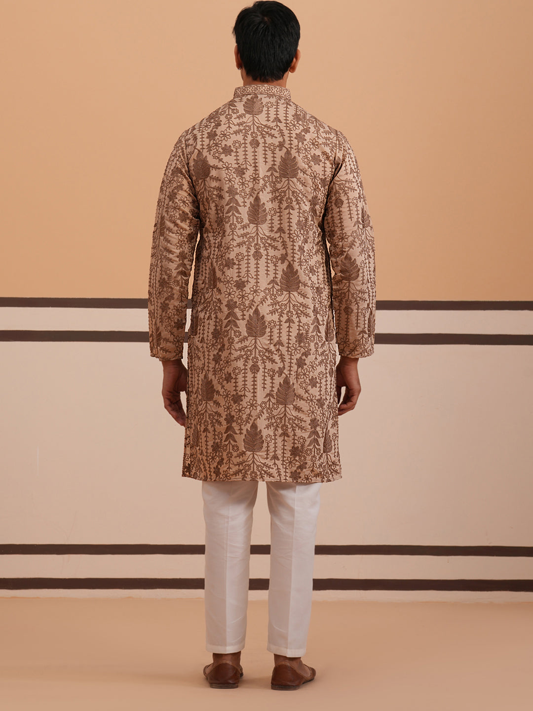 Men’S Ethnic Embroidered Kurta Pyjama