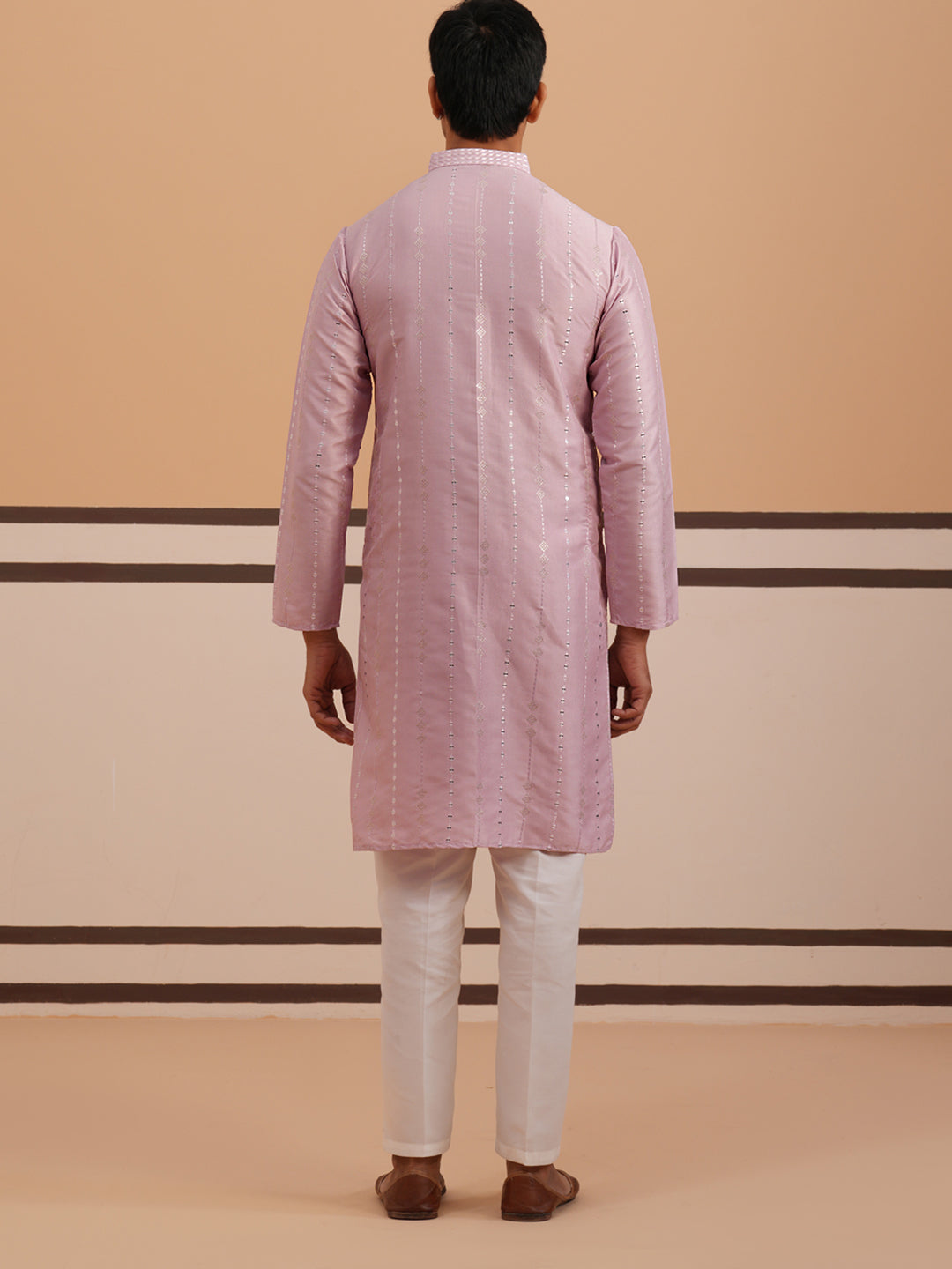 Traditional Silk-Blend Lavender Kurta Pyjama For Men