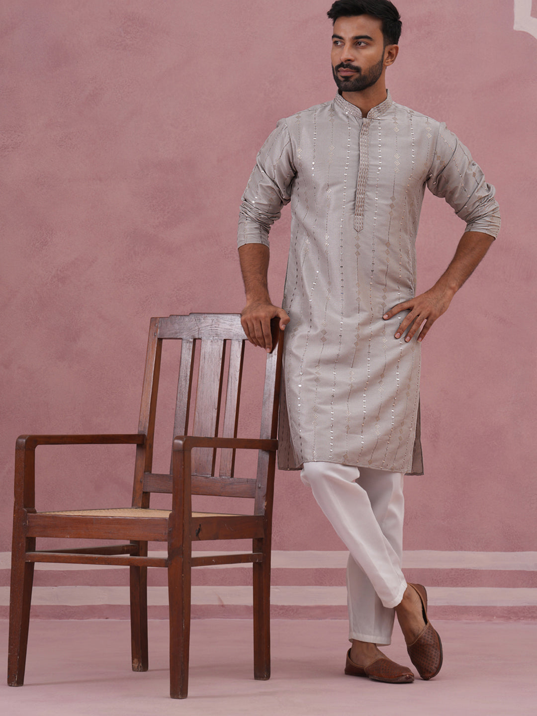 Traditional Silk-Blend Silver Kurta Pyjama For Men