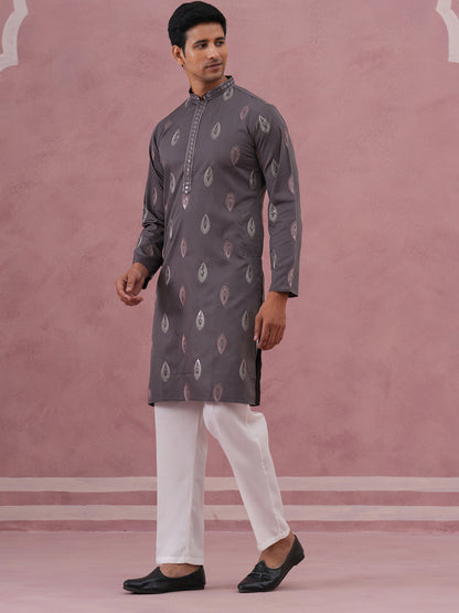 Festive Silk Blend Embroidered Kurta Set