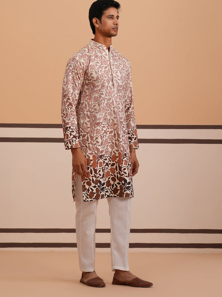 Men’S Printed Kurta Pyjama With Embroidered Detailing