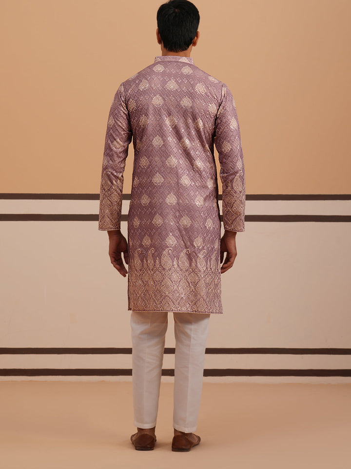 Embroidered Cotton-Blend Kurta Pyjama With Paisley Design