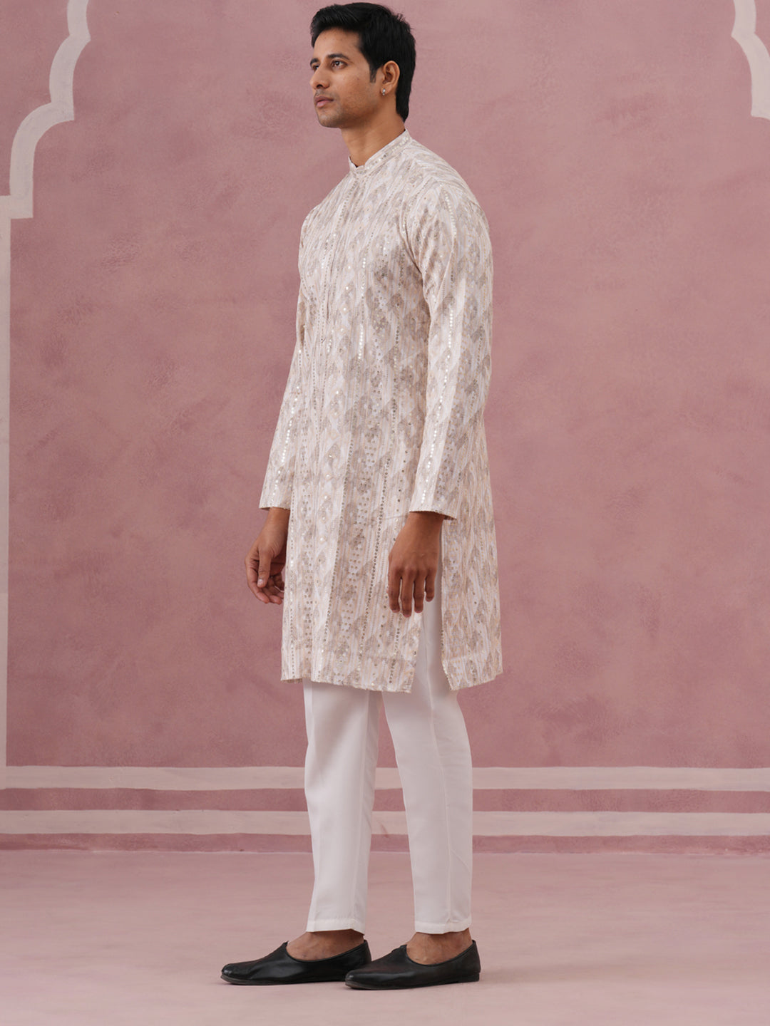 Peach Geometric Print &amp; Sequin Kurta Set