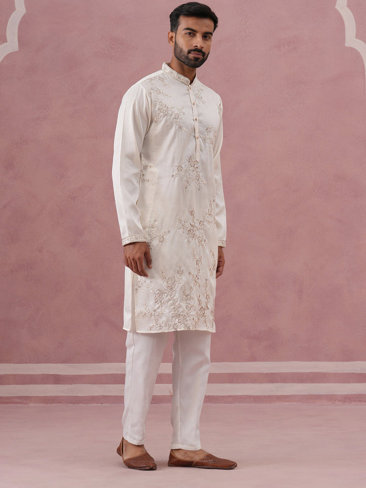 Men’S Silk Blend Embroidered Kurta Pyjama Set