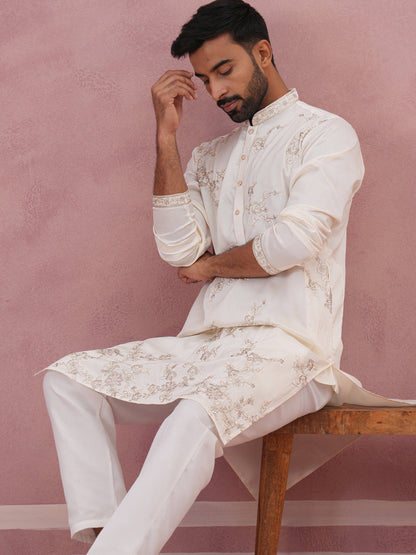 Men’S Silk Blend Embroidered Kurta Pyjama Set
