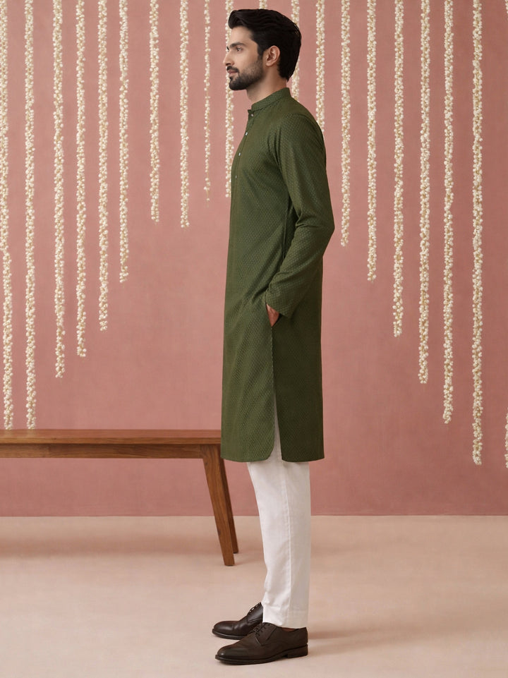 Embroidered Kurta Pyjama Set For Men