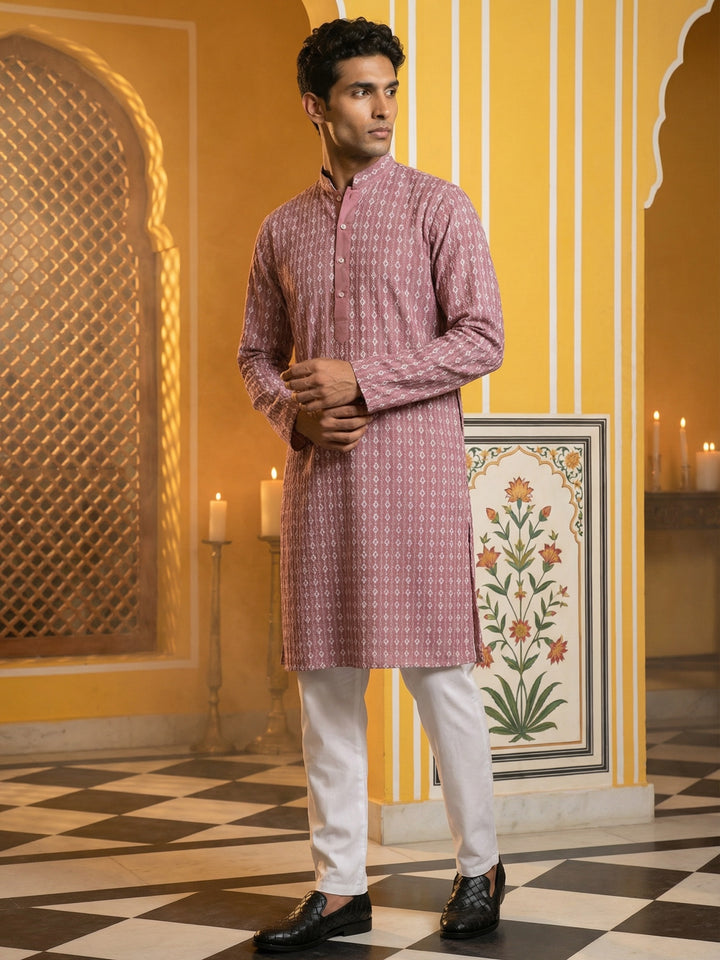 Embroidered Cotton Blend Kurta With Pyjama