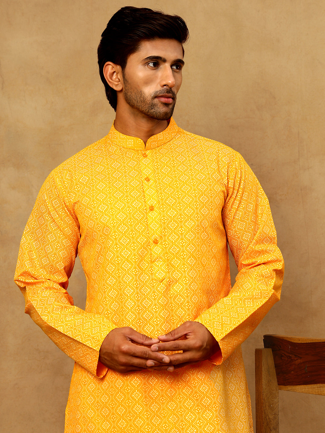 Traditional Printed Kurta Pyjama Set For Men