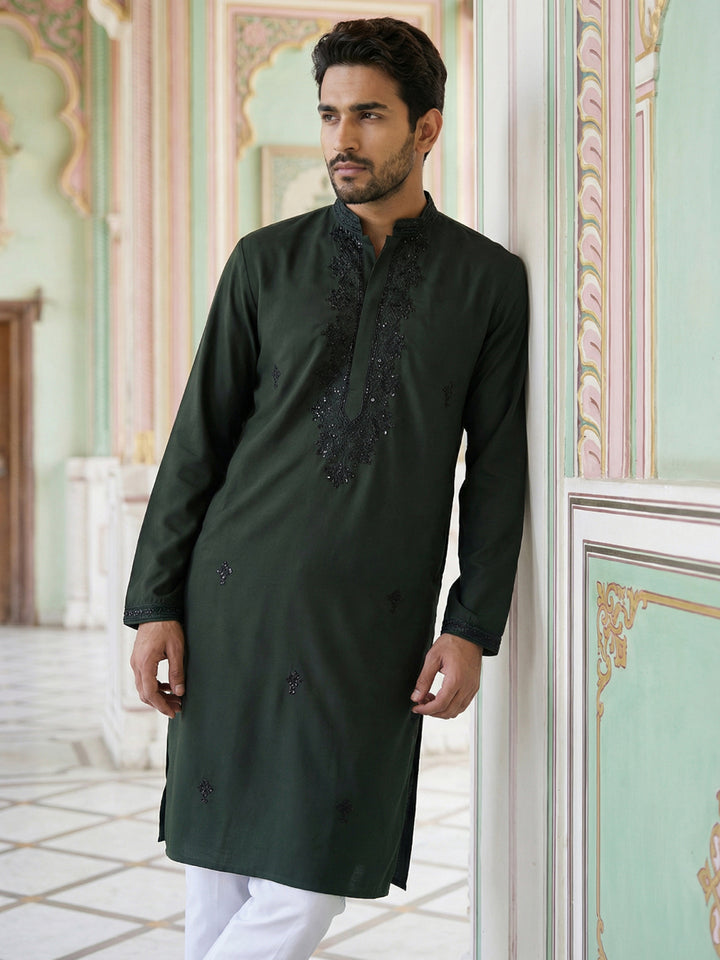 Japanese Embroidered Festive Kurta Set For Men