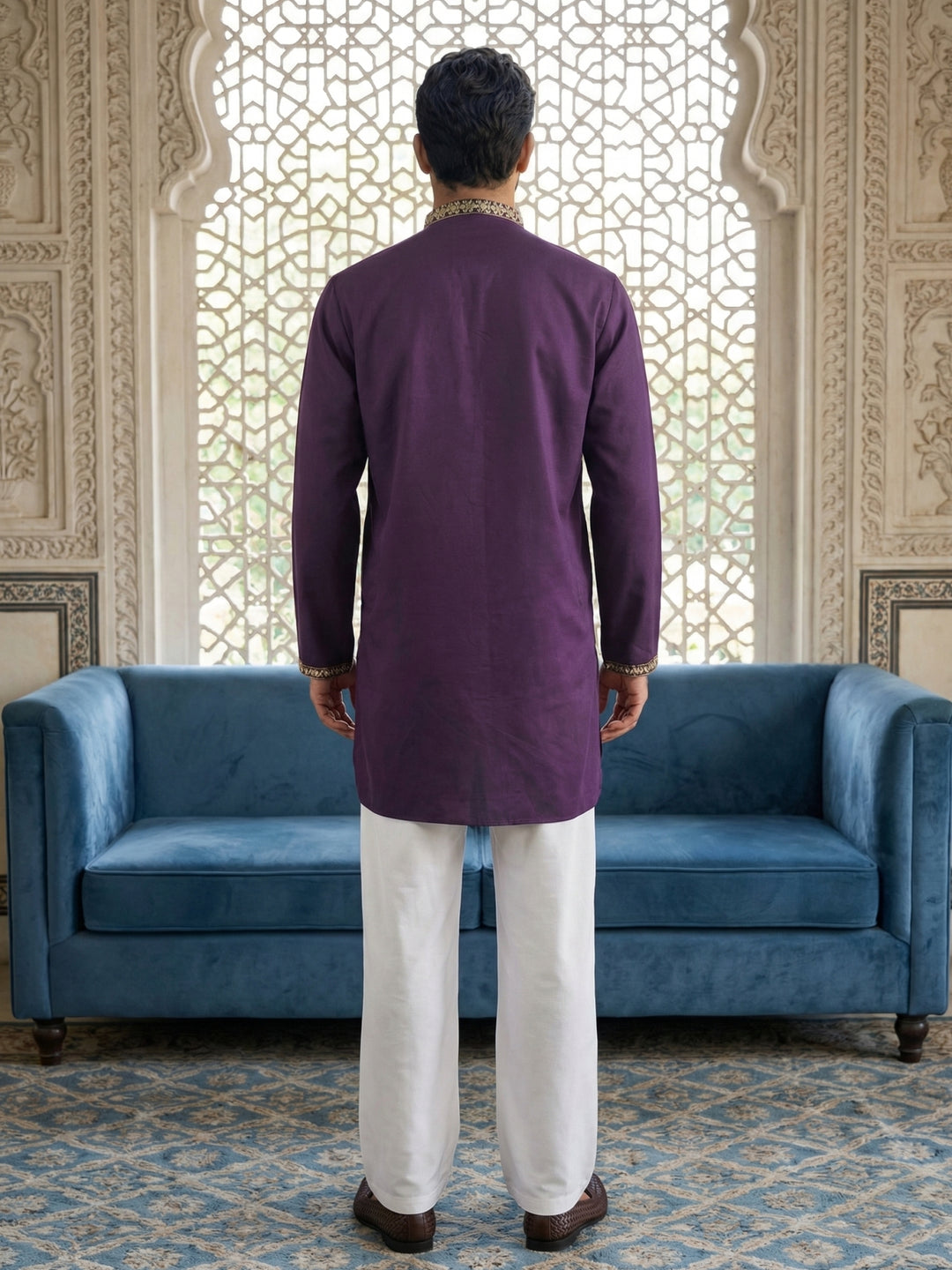 Men’S Classic Kurta Set With Rich Hemline Embroidery