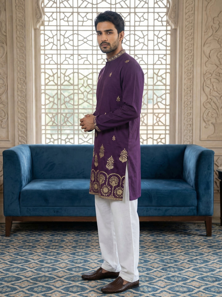 Men’S Classic Kurta Set With Rich Hemline Embroidery