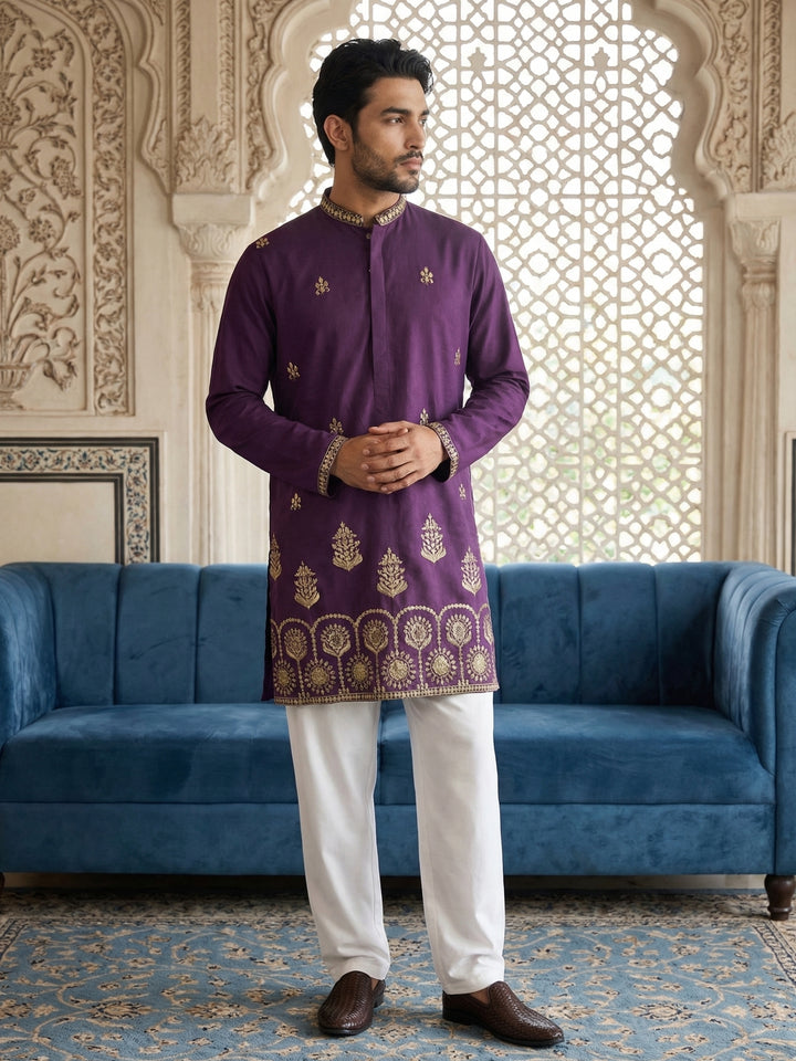 Men’S Classic Kurta Set With Rich Hemline Embroidery