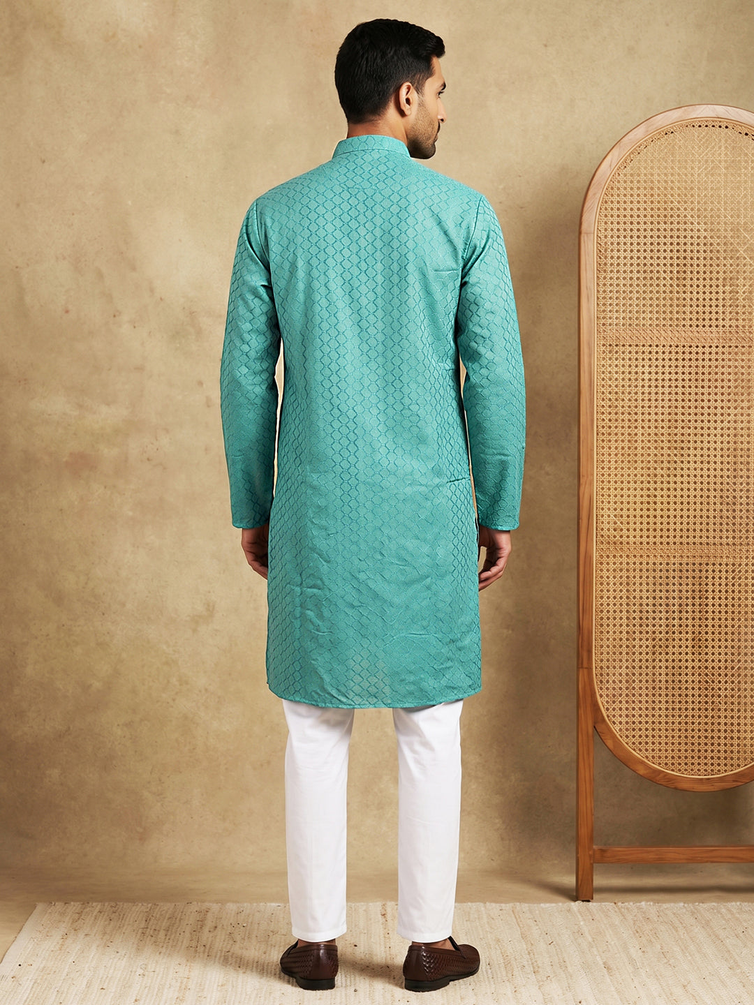 Men’S Cotton Blend Woven Design Kurta Pyjama Set