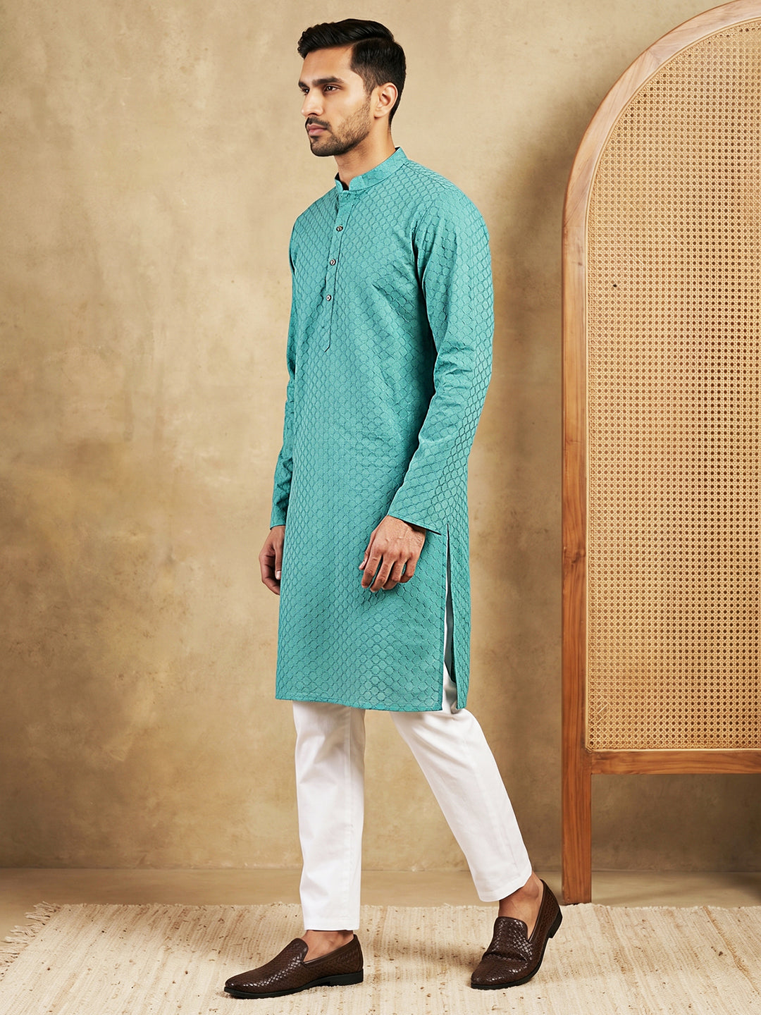 Men’S Cotton Blend Woven Design Kurta Pyjama Set
