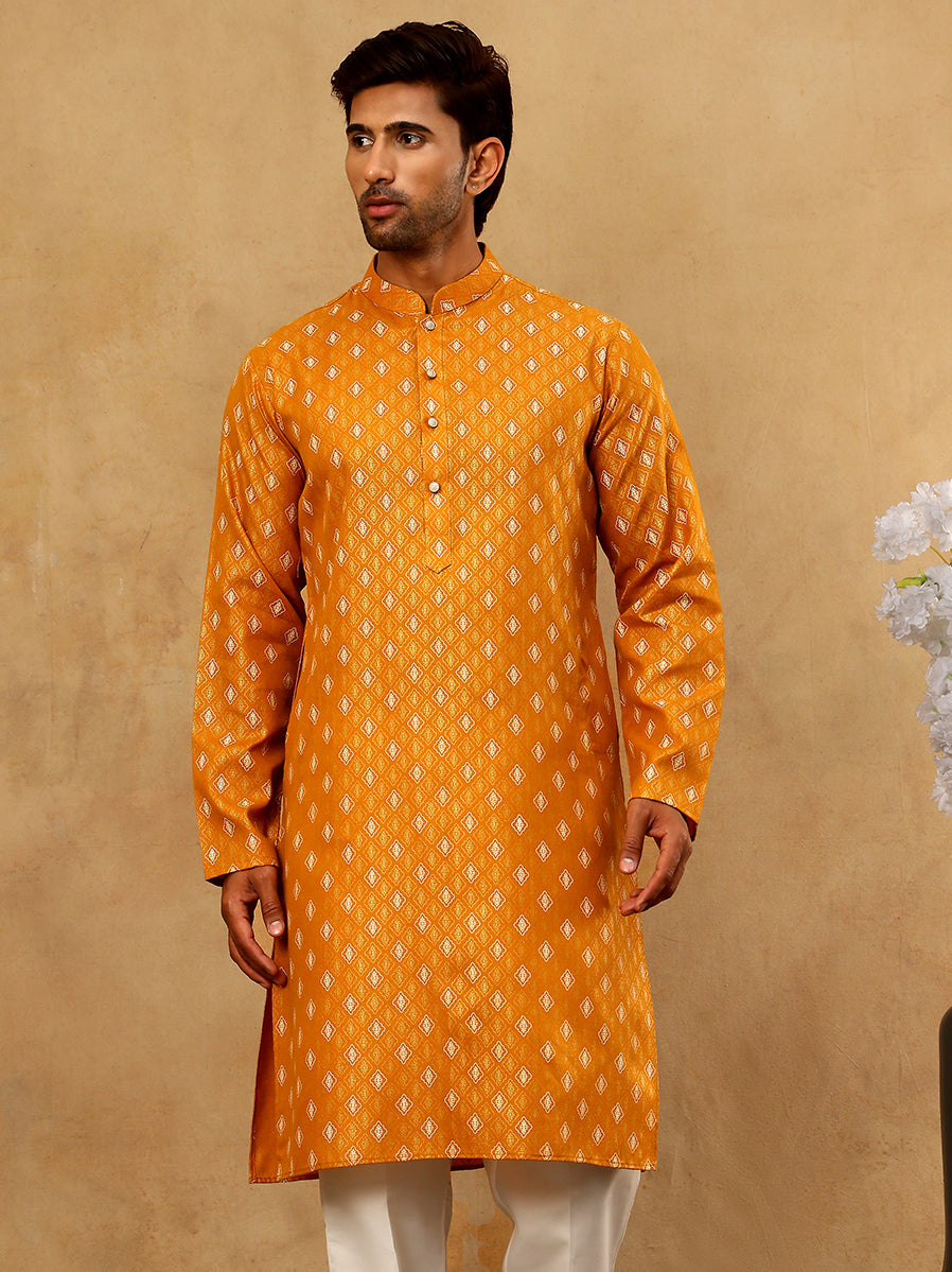 Classic Ethnic Print Cotton Blend Kurta
