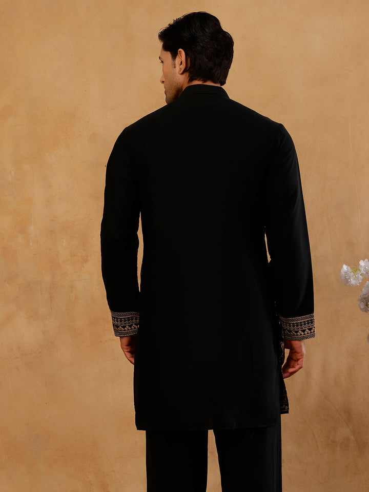 Men’S Japanese Fabric Embroidered Kurta