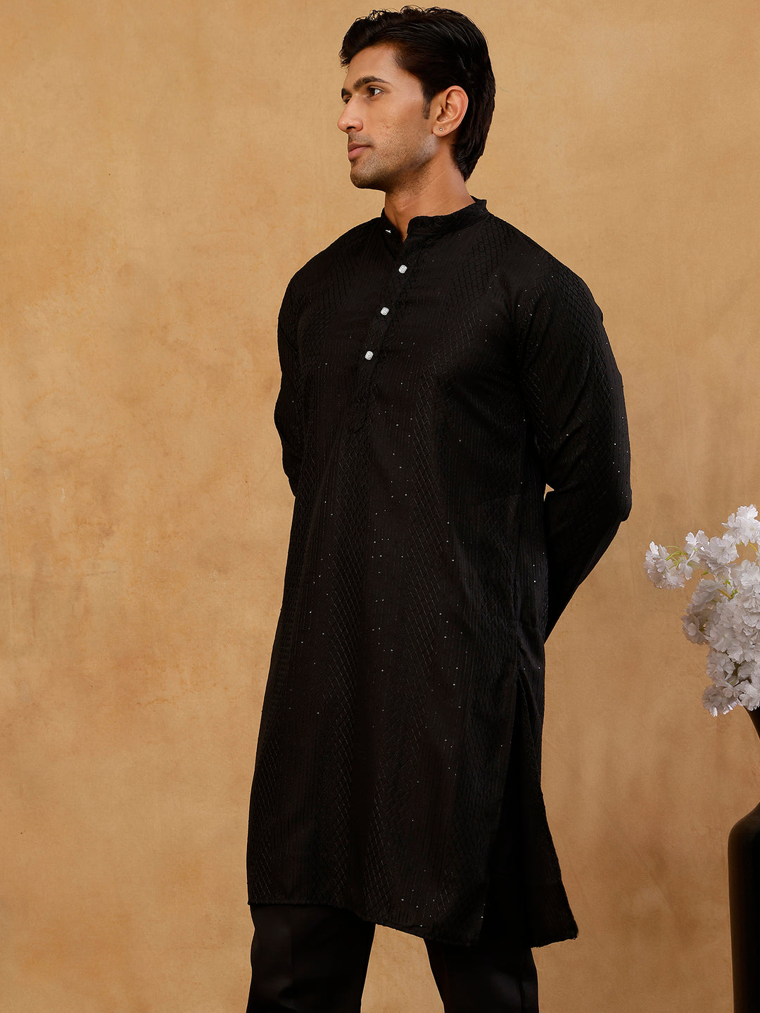Men’S Silk Blend Thread Work Kurta
