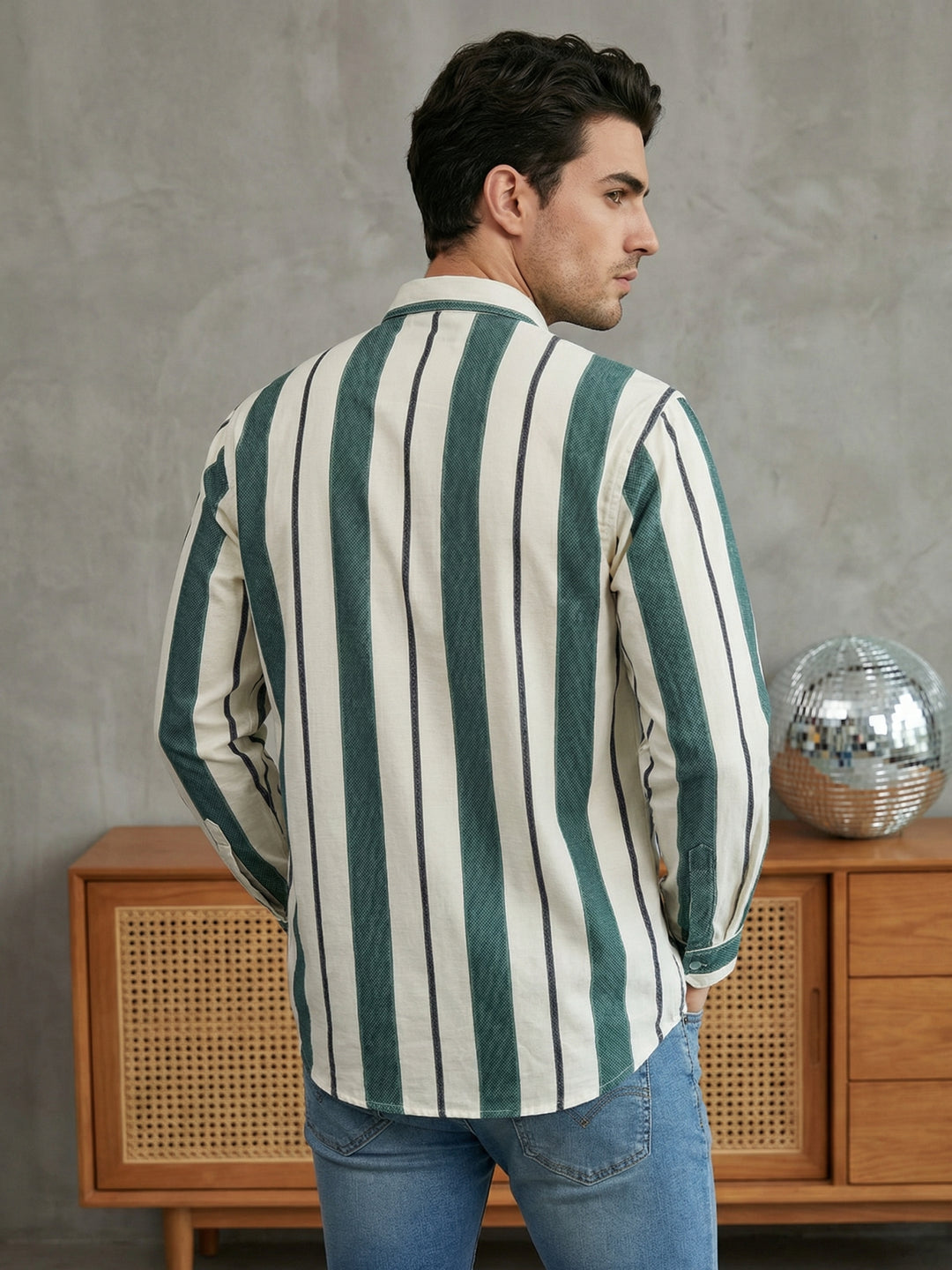 Men Traditional Stripe Printed Short Kurta