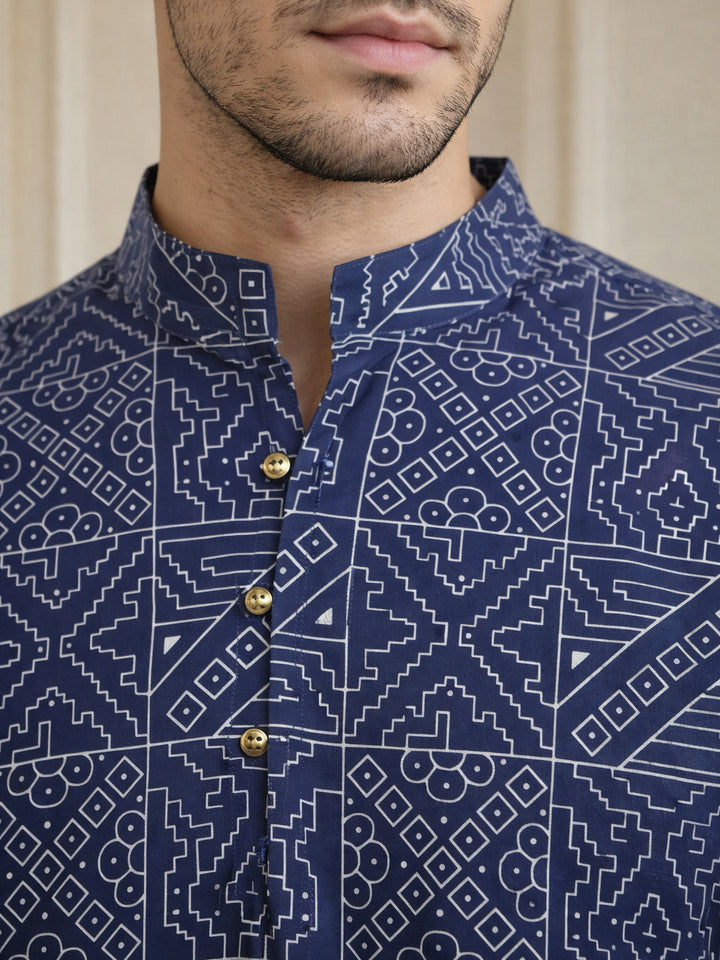 Stylish Printed Cotton Blend Kurta For Men