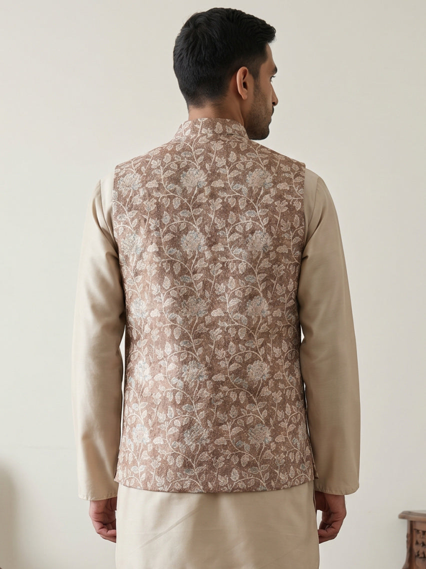 Men Floral Embroidered Cotton Blend Nehru Jacket