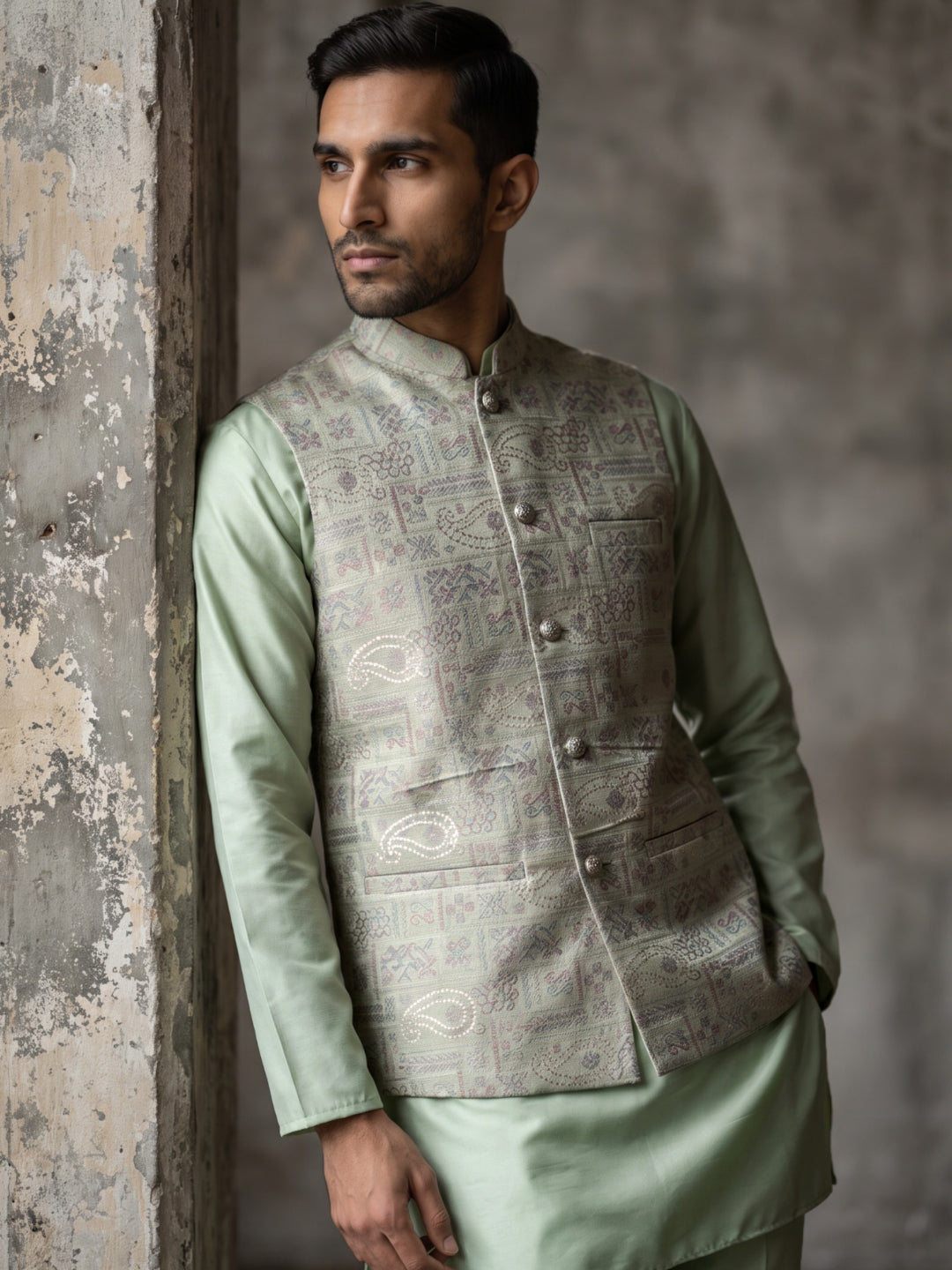 Men Jacquard Woven Design Nehru Jacket