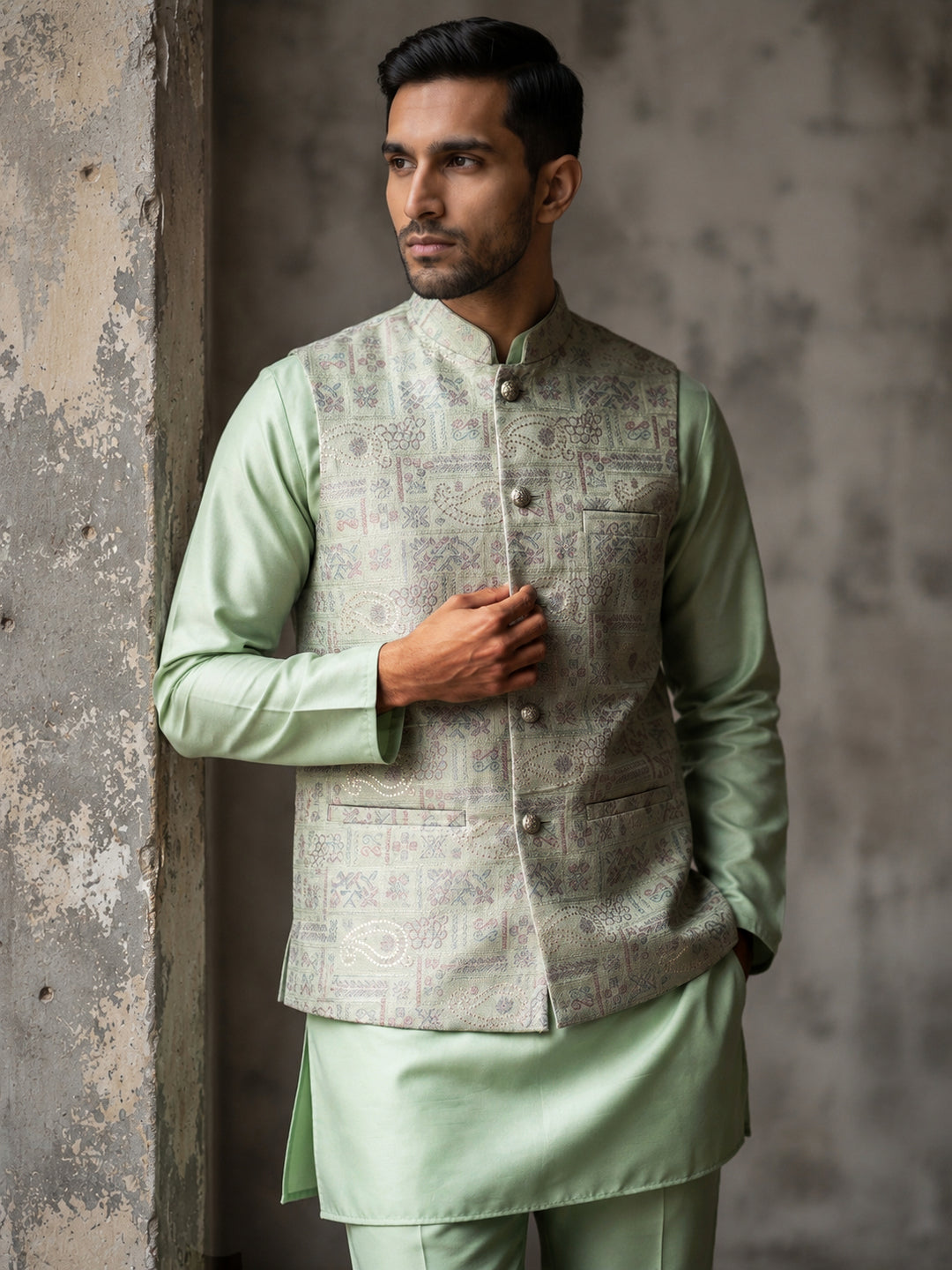 Men Jacquard Woven Design Nehru Jacket