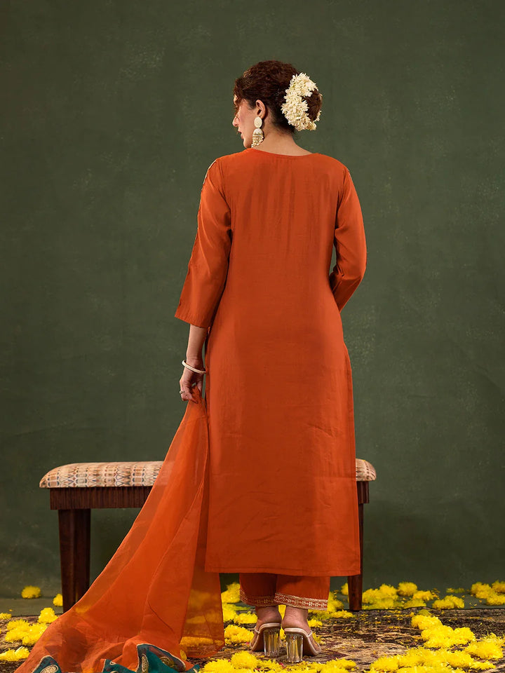 Silk Blend Kurta Set With Embroidery