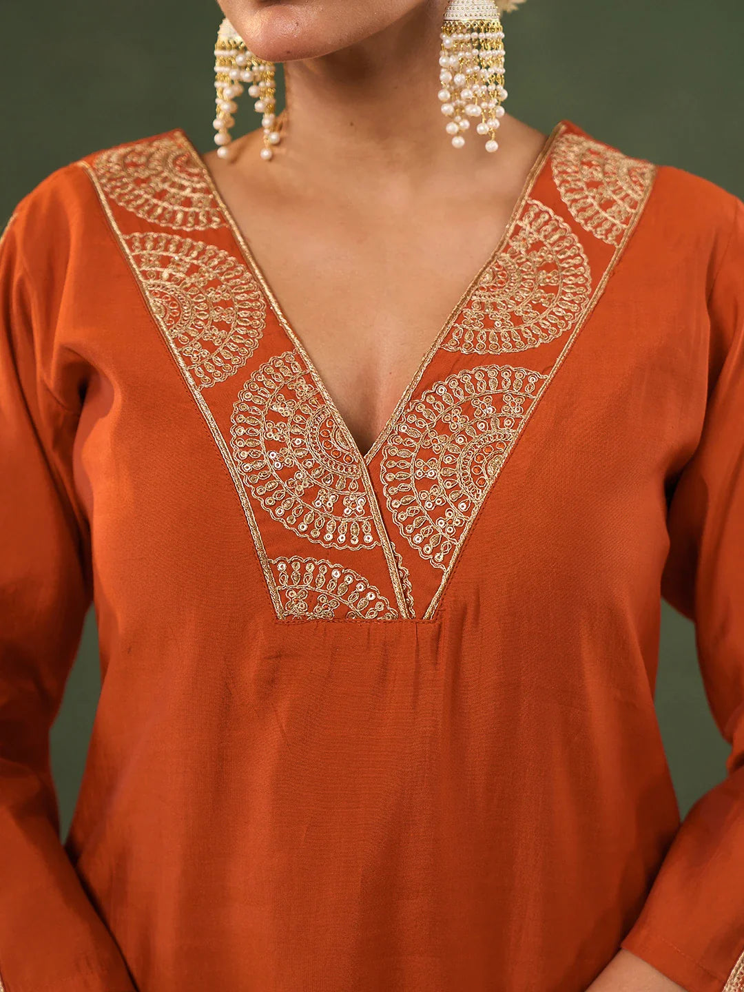 Silk Blend Kurta Set With Embroidery