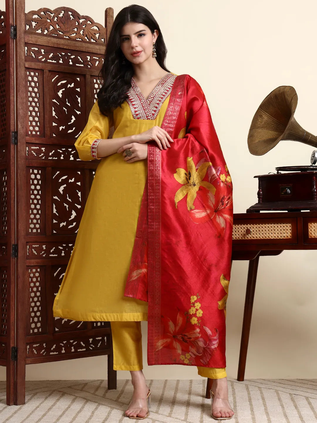 Yellow Chanderi A Line Dori Embroidery Kurta Set With Pant And Dupatta