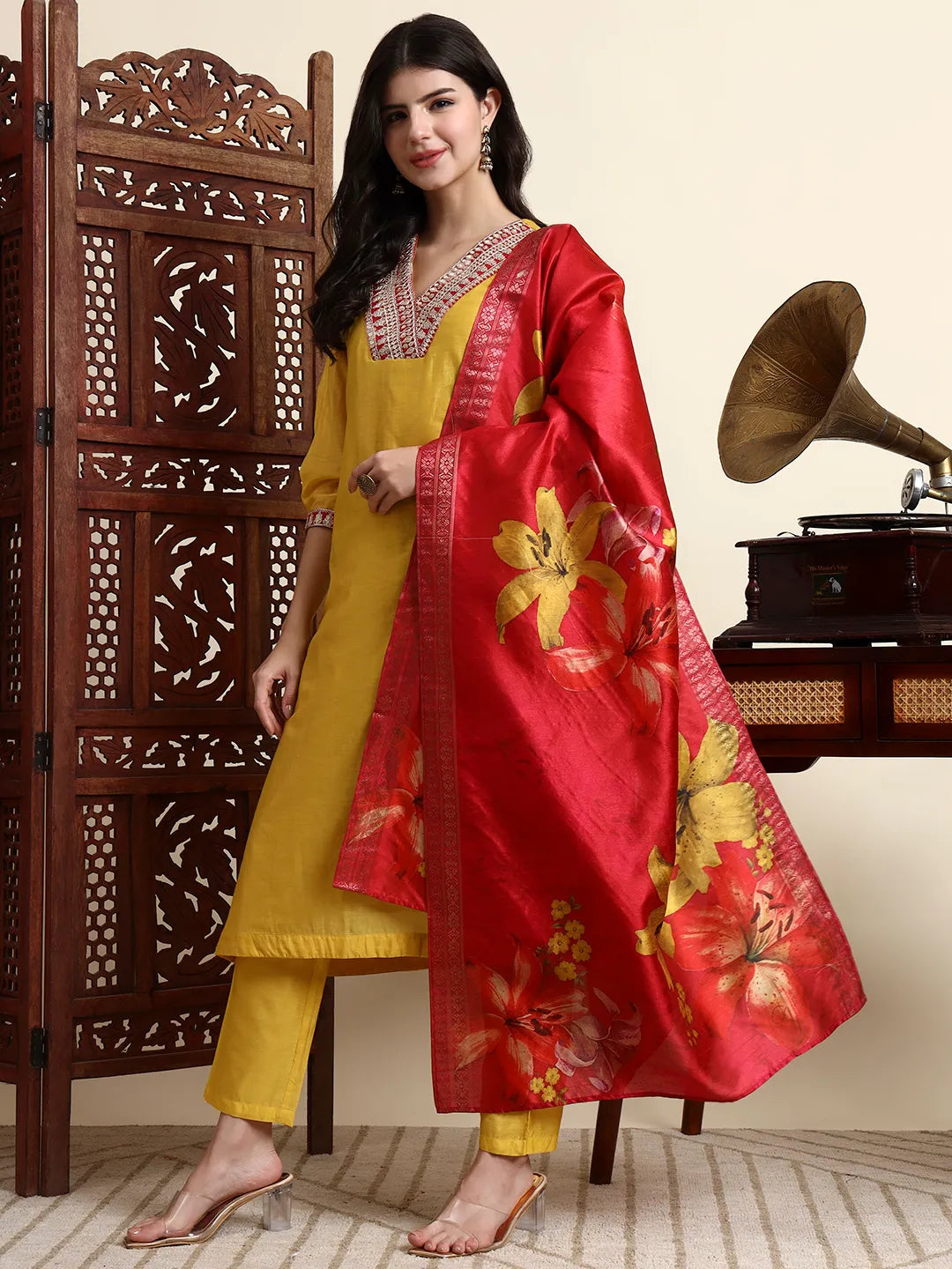 Yellow Chanderi A Line Dori Embroidery Kurta Set With Pant And Dupatta