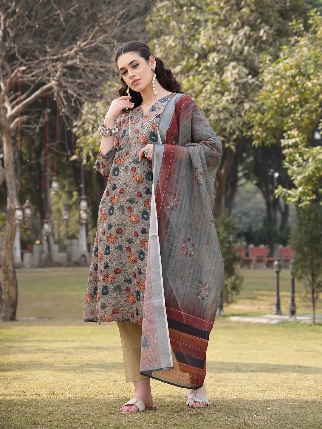 Green Floral Print linen A-Line Have A Lining Kurta Trouser Dupatta Set