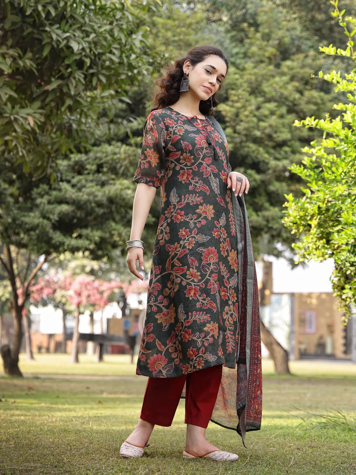 Green Linen Flare Kurta Trouser Dupatta Set