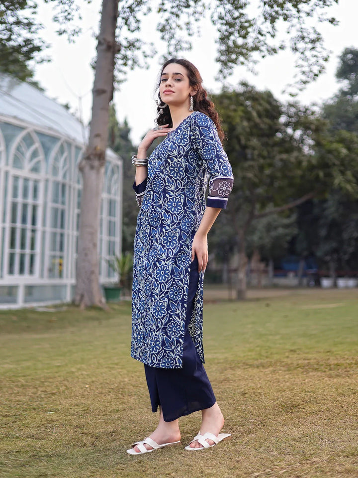 Cotton Lace Work Square Neck Straight Kurta Palazzo Set