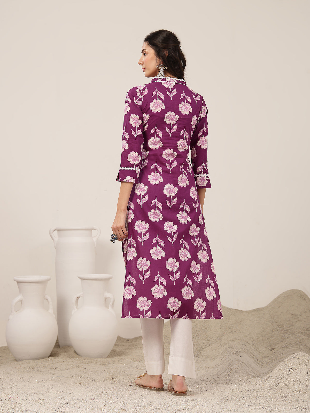 Cotton Calf Length Printed 3/4 Sleeves V-Neck Kurta