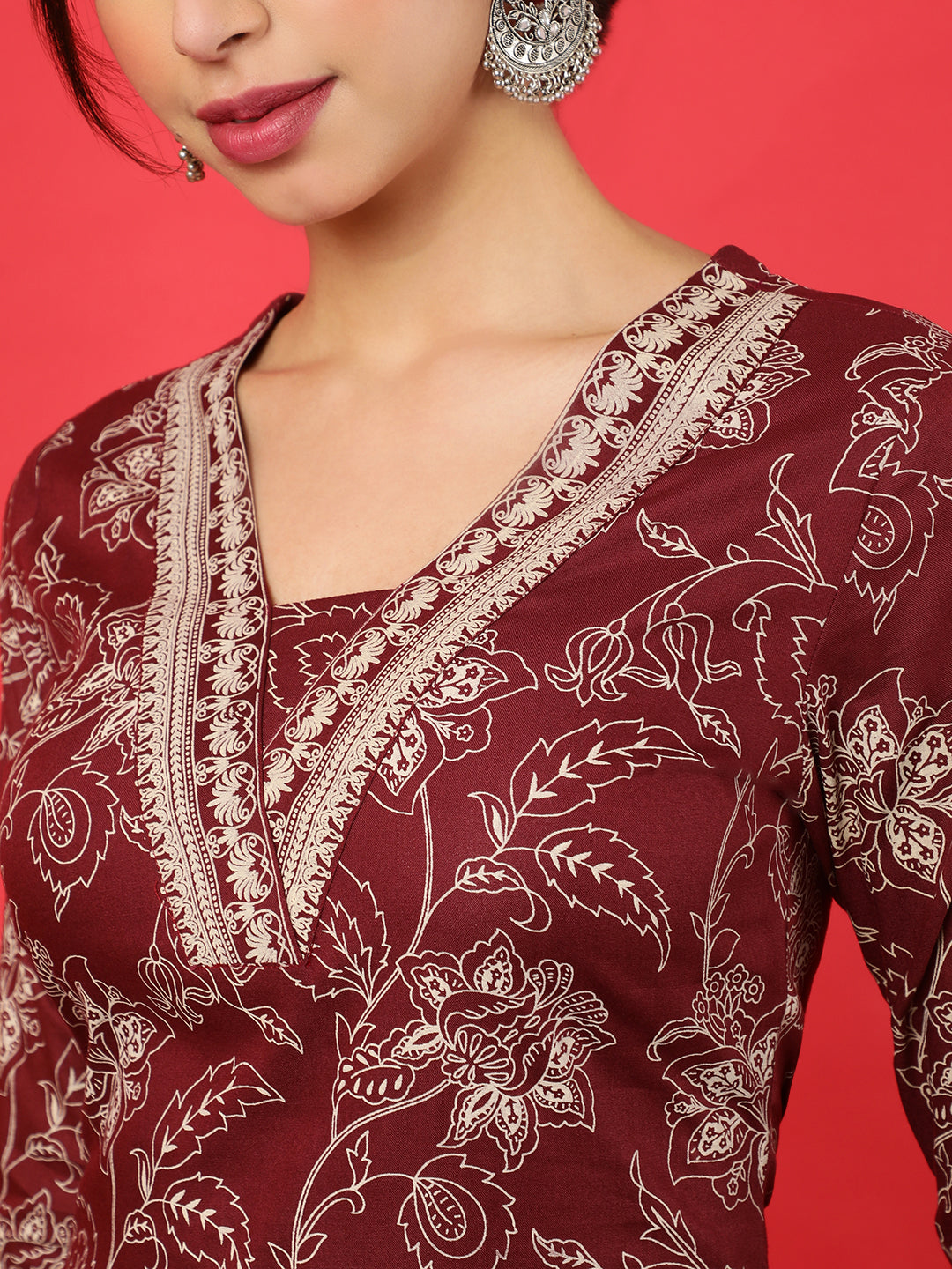 Rayon  Calf Length Printed Straight 3/4 Sleeves V-Neck Kurta Bottom Set