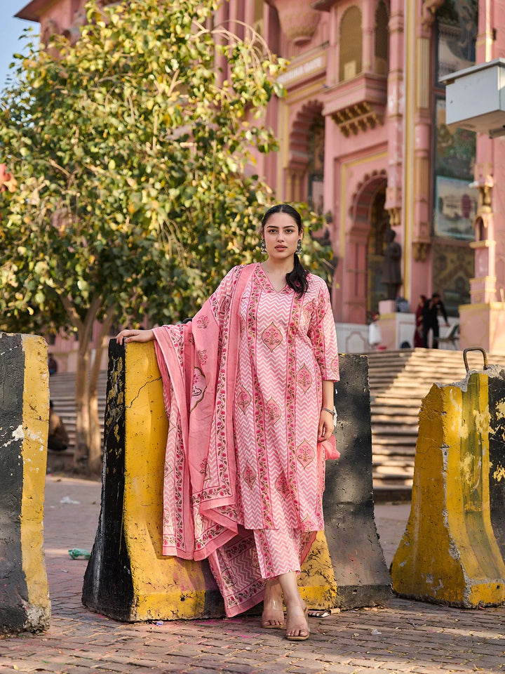 Zig Zag Floral Print A-Line Design Kurta Trouser Dupatta Set