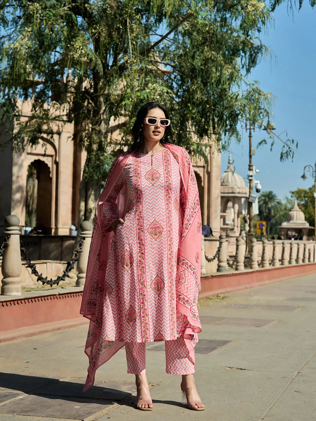 Zig Zag Floral Print A-Line Design This Kurta Trouser Dupatta Set
