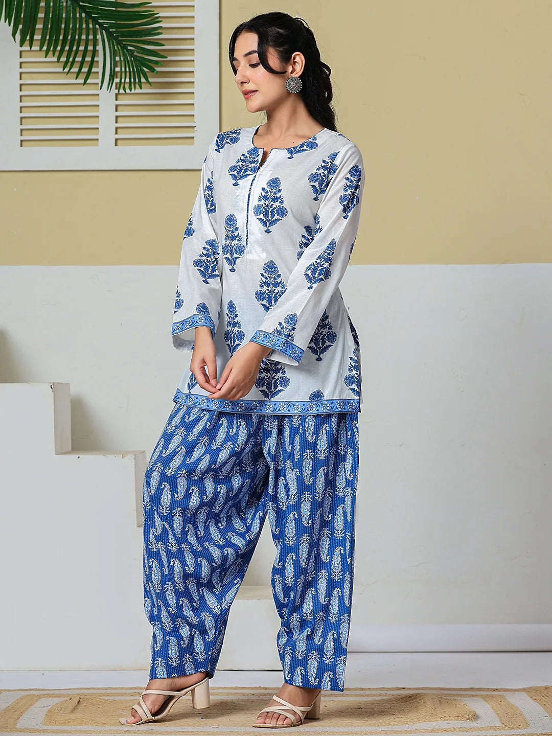 Cotton Straight Short Kurta Farshi Salwar Set