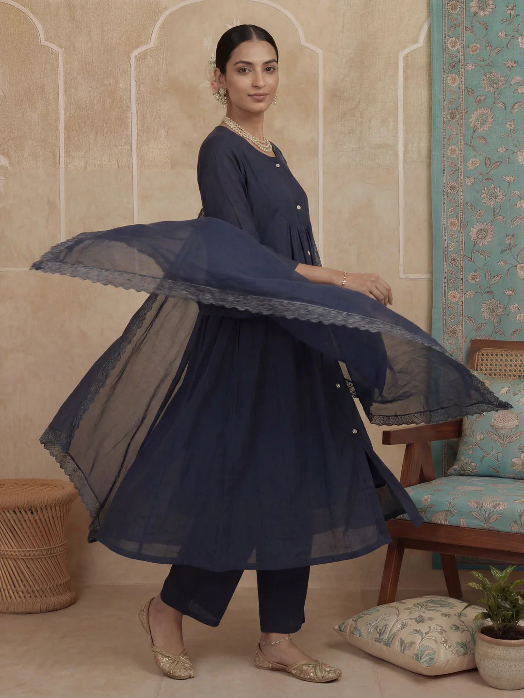 Solid A-Line Front Open Button Kurta Lining Kurta Trouser Dupatta Set