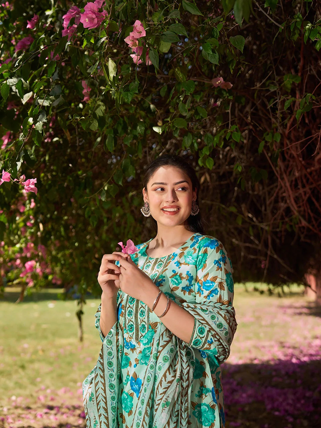 Floral Sequins Work Straight Kurta Trouser Dupatta Set