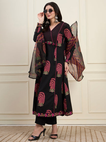 Cotton Flare Kantha Work Kurta Pant Dupatta Set
