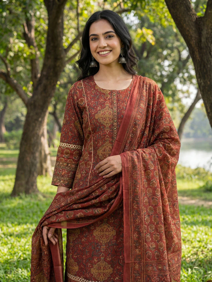 Floral Print Straight Lace Work Piping Design Kurta Trouser Dupatta Set