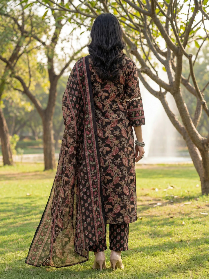 Floral Print Straight Lace Work This Kurta Trouser Dupatta Set