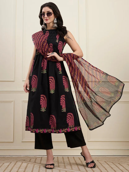 Pintuck A Line Style Kurta Pant Dupatta Set