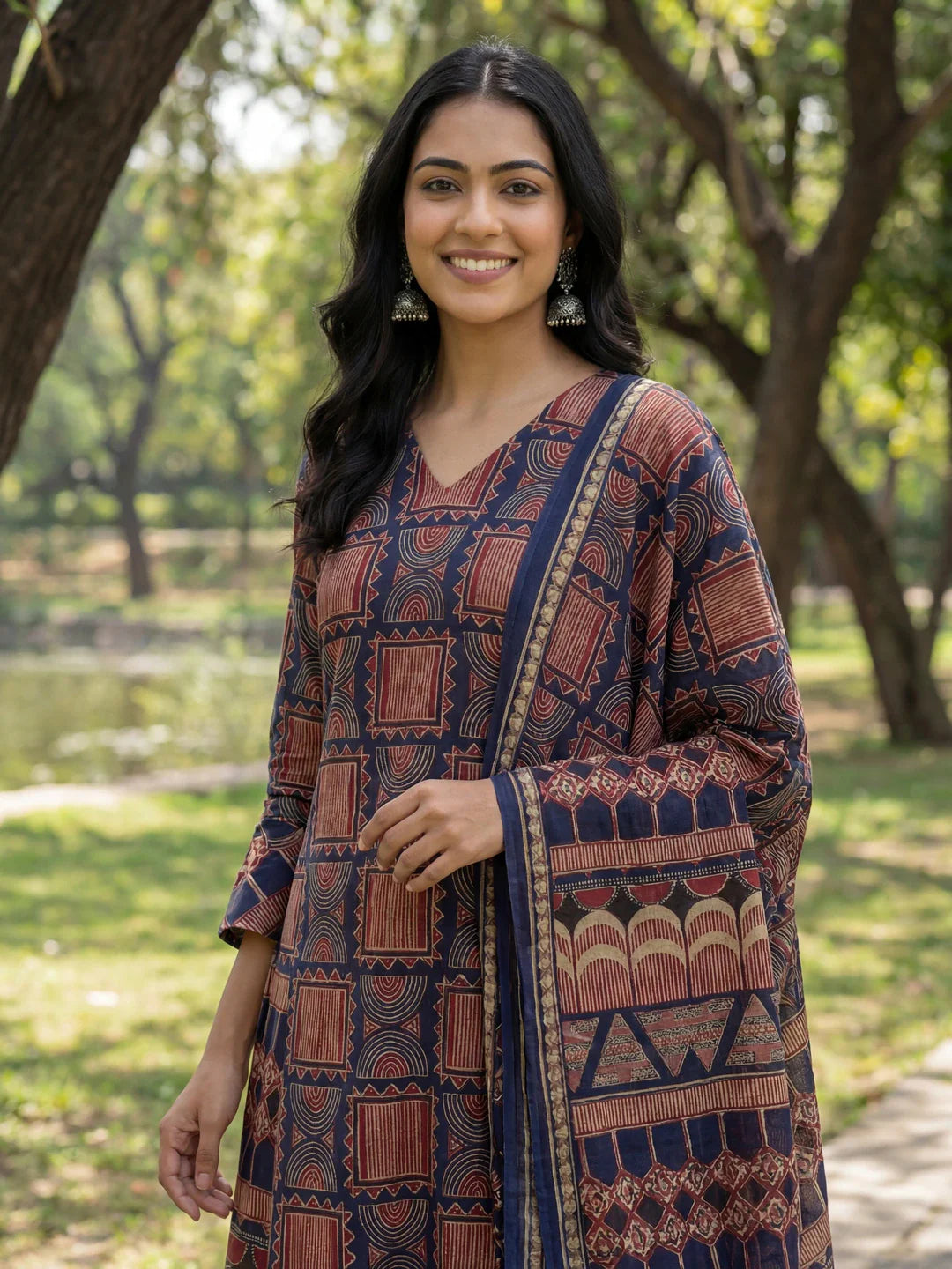 Straight Geometric Print With Kurta Trouser Dupatta Set