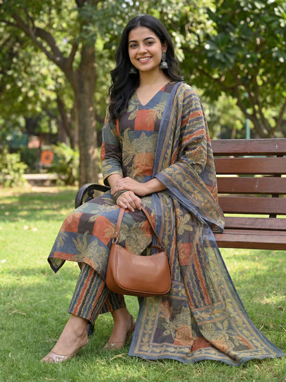 Straight Floral Geometric Print Kurta Trouser Dupatta Set